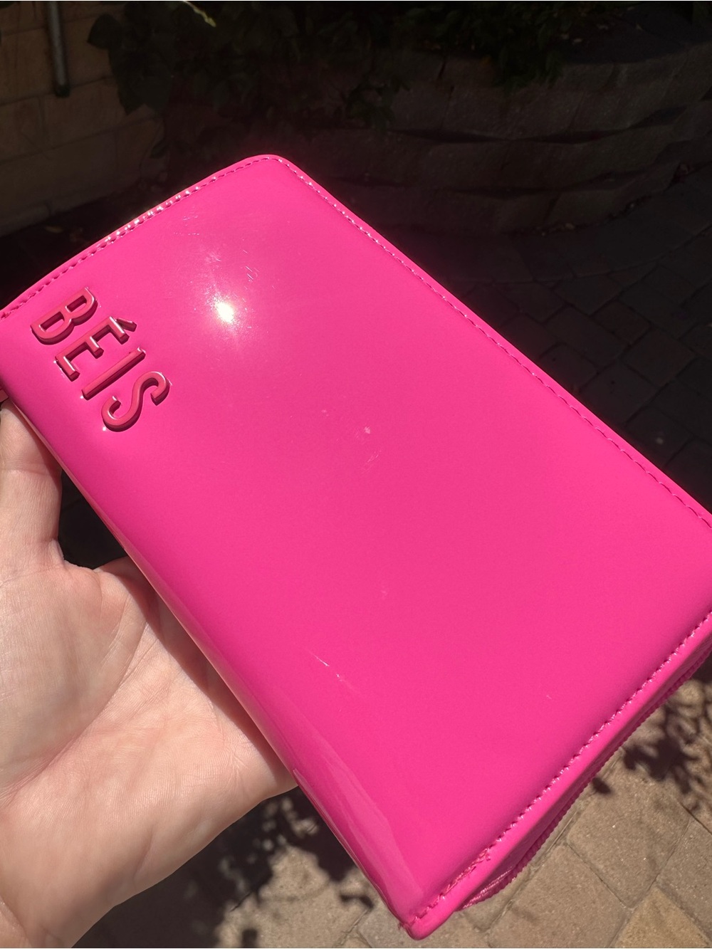 BEIS X BARBIE
The Travel Wallet in Barbie™ Pink NWOT - Picture 8 of 13